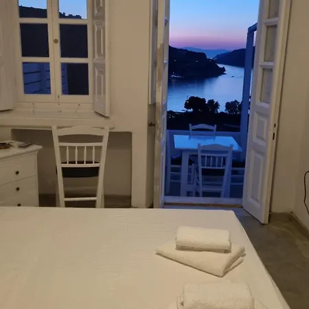 Eirini Residences Affittacamere