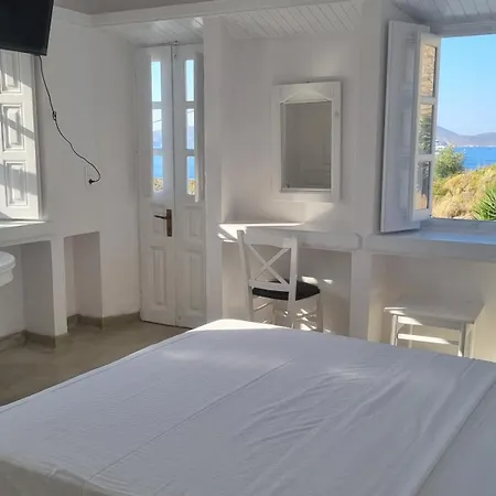 Patmos Residences Guest house Sapsila