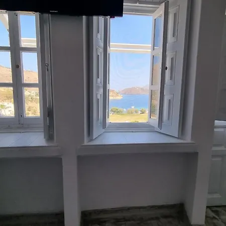 Eirini Residences Affittacamere *