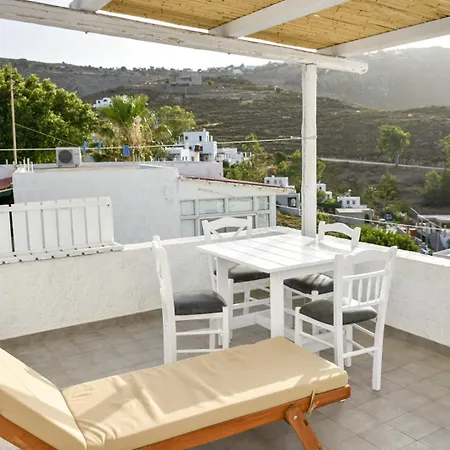 Guest house Patmos Residences Sapsila