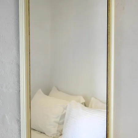 Eirini Residences Sapsila