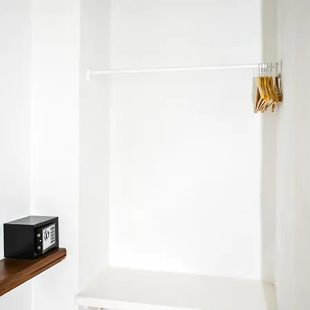 Eirini Residences Affittacamere Sapsila