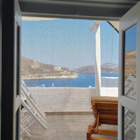 Eirini Residences Penzion *